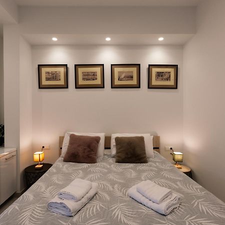 Modern Studio Apartment B أثينا المظهر الخارجي الصورة